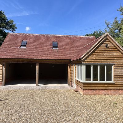 New Cartlodge, store & studio, with storage to the first floor.